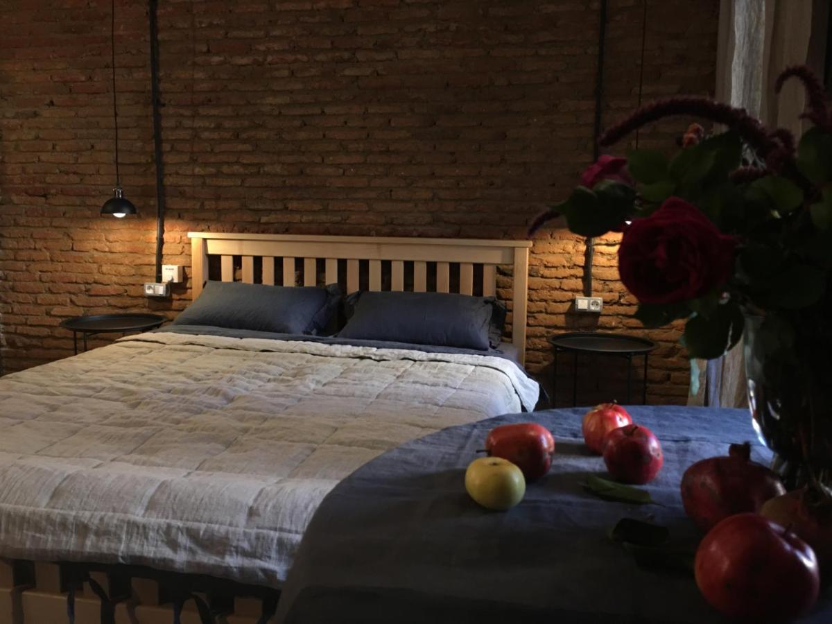Апартаменти Cozy&Stylish Loft Тбілісі Екстер'єр фото
